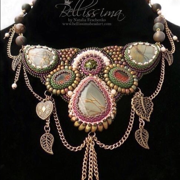 Handmade statement necklace and bracelet - Picture 3 of 5